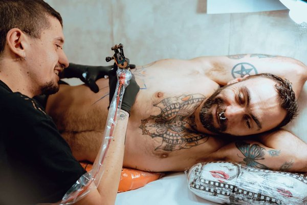 Découvrez l'un des meilleurs salons de tatouage à Nice